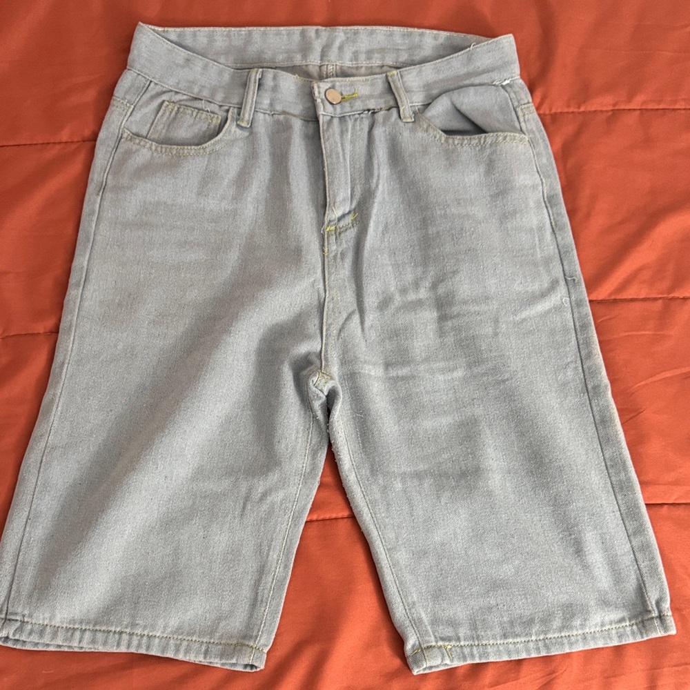 Women’s Light Wash Blue Denim Jorts